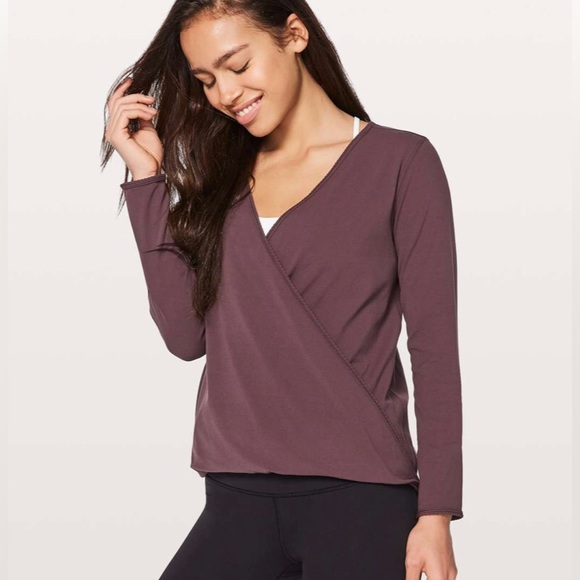 Lululemon Full Freedom Long Sleeve 8 - Picture 8 of 8